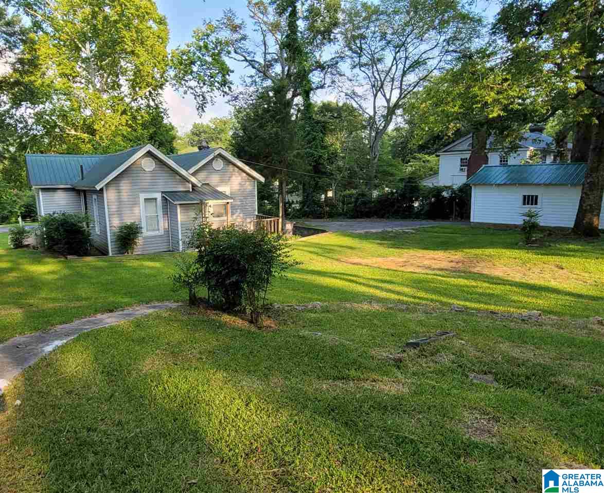 131 Forest Road Bessemer, AL 35023 - Photo 2 of 21