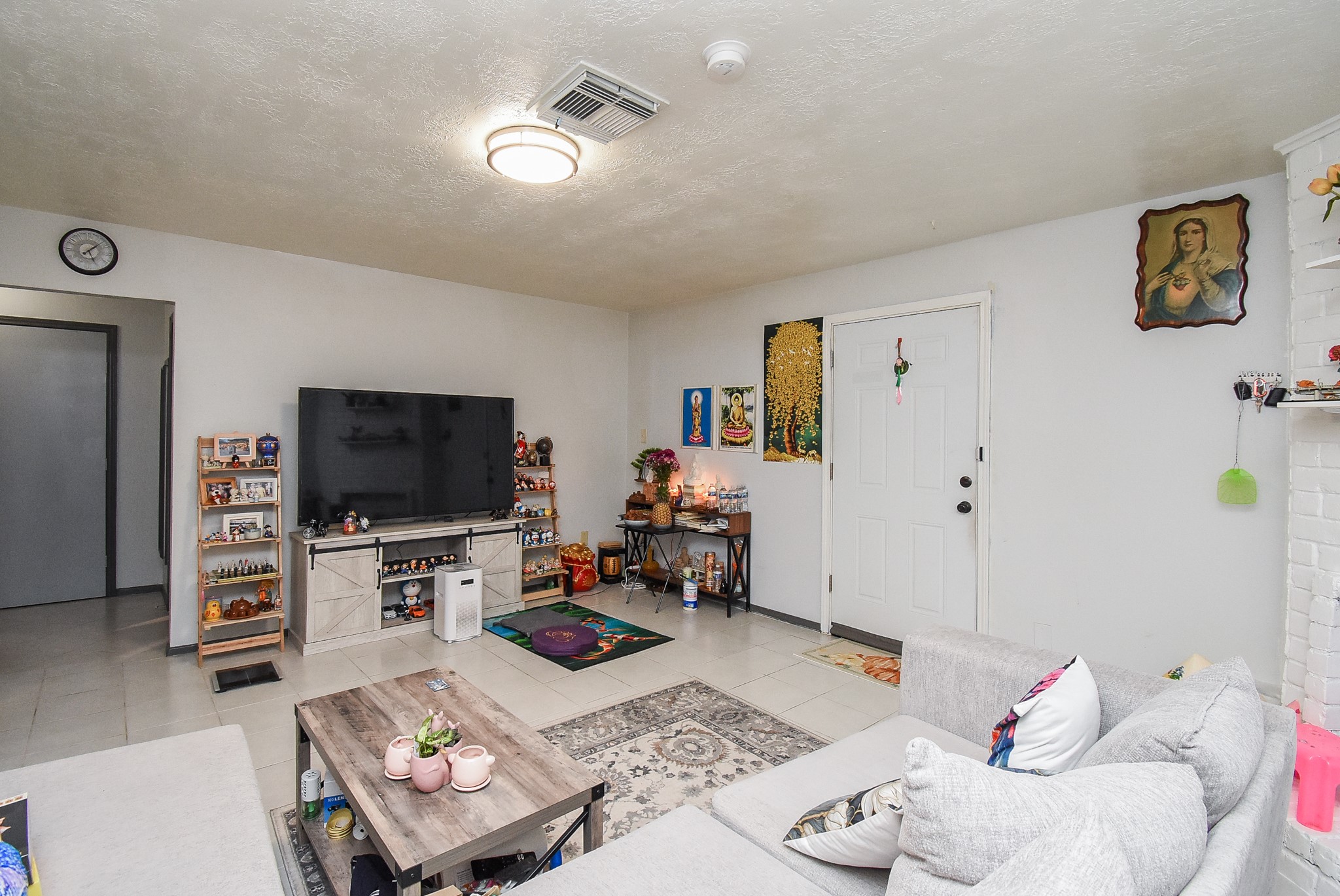 12469 Sharpview Drive, Unit 2469 Houston, TX 77072 - Photo 7 of 19
