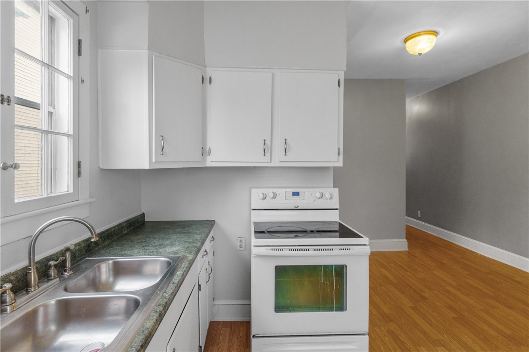 378 Park Place Woonsocket, RI 02895 - Photo 5 of 31 Gallery Image 5