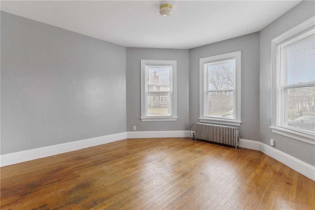378 Park Place Woonsocket, RI 02895 - Photo 8 of 31 Sunny Living room