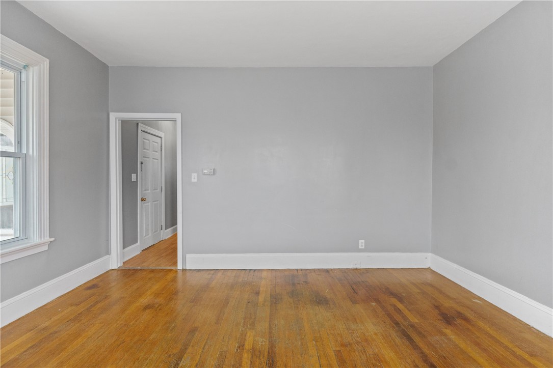 378 Park Place Woonsocket, RI 02895 - Photo 10 of 31 Gallery Image 10