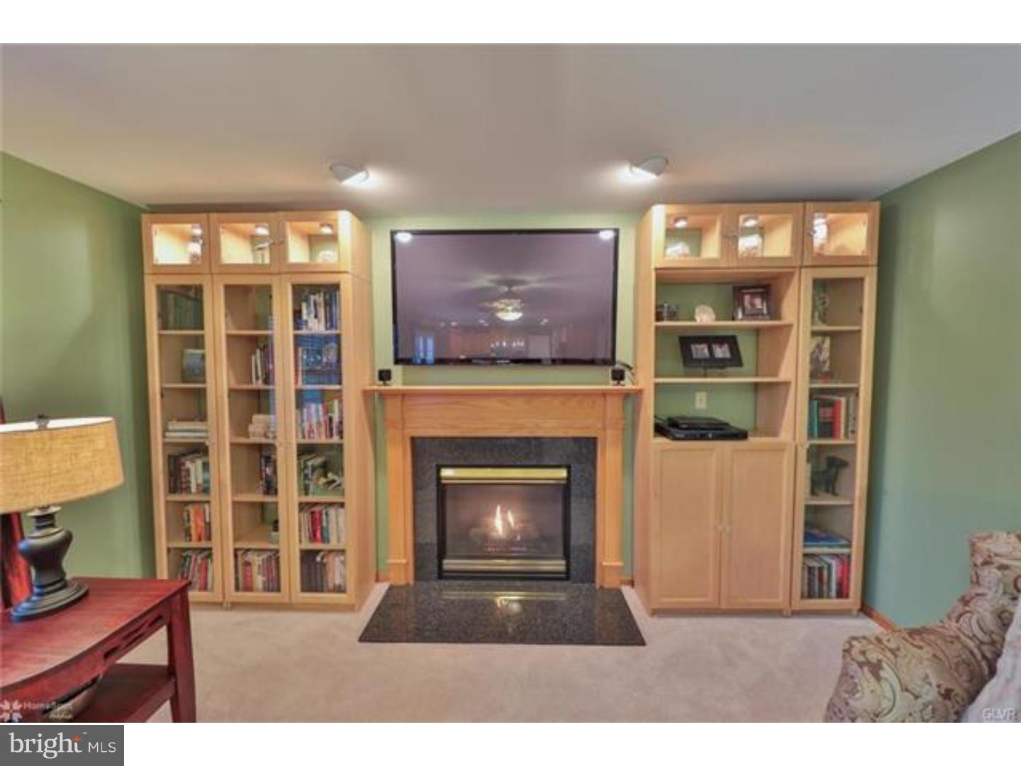 109 Spring Brook Terrace Nazareth, PA 18064 - Photo 8 of 24 Gallery Image 8