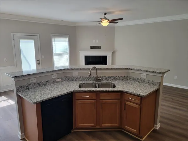 $1,895 | 3474 Oakleaf Pass, Fairburn, GA 30213