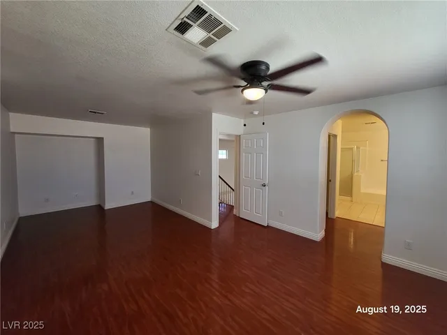 $2,330 | 1158 Founders Court, Henderson, NV 89074