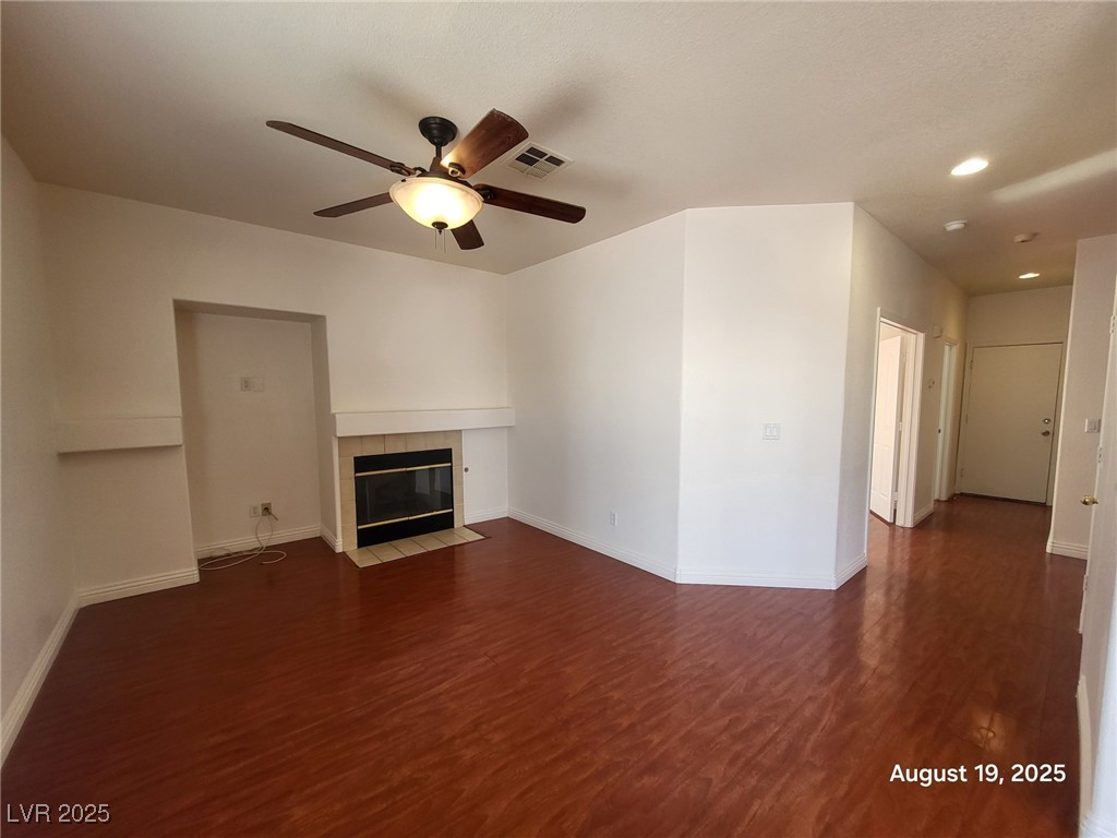 1158 Founders Court Henderson, NV 89074 - Photo 4 of 20