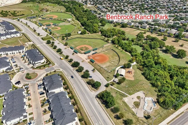 $310,000 | 812 North Creek Boulevard, Leander, TX 78641