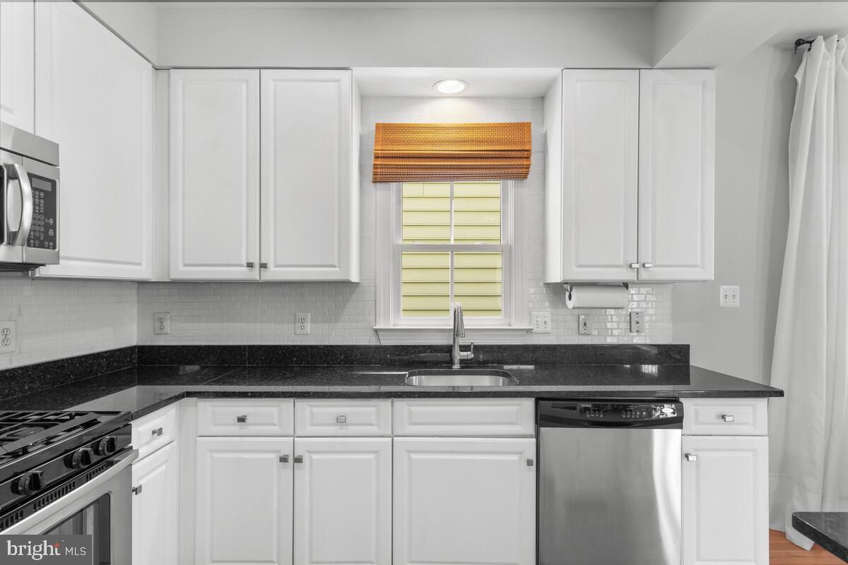 204 Hart Road Gaithersburg, MD 20878 - Photo 19 of 67