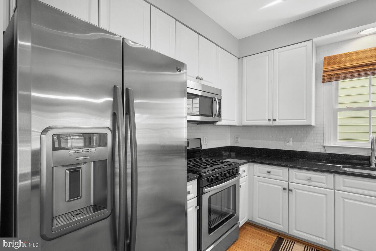 204 Hart Road Gaithersburg, MD 20878 - Photo 20 of 67