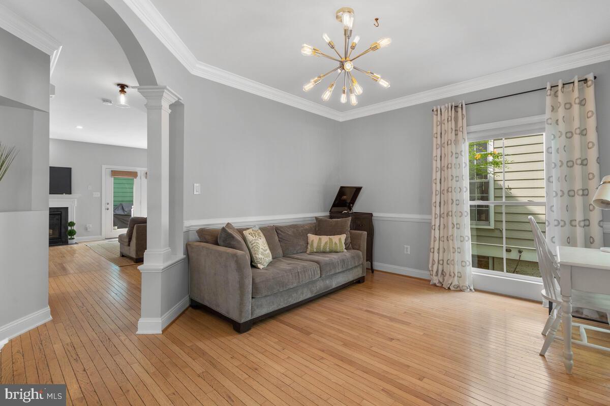 204 Hart Road Gaithersburg, MD 20878 - Photo 8 of 67