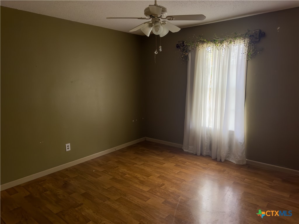 27 Schaefer Road Victoria, TX 77905 - Photo 21 of 48