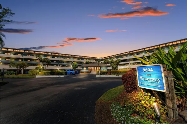 $5,000 | 9604 Cortez Road West, Unit 136, Bradenton, FL 34210