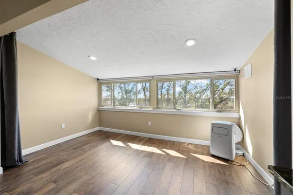 $5,000 | 9604 Cortez Road West, Unit 136, Bradenton, FL 34210