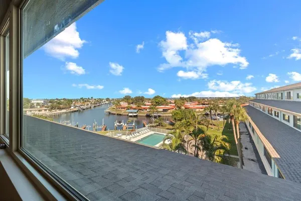 $5,000 | 9604 Cortez Road West, Unit 136, Bradenton, FL 34210