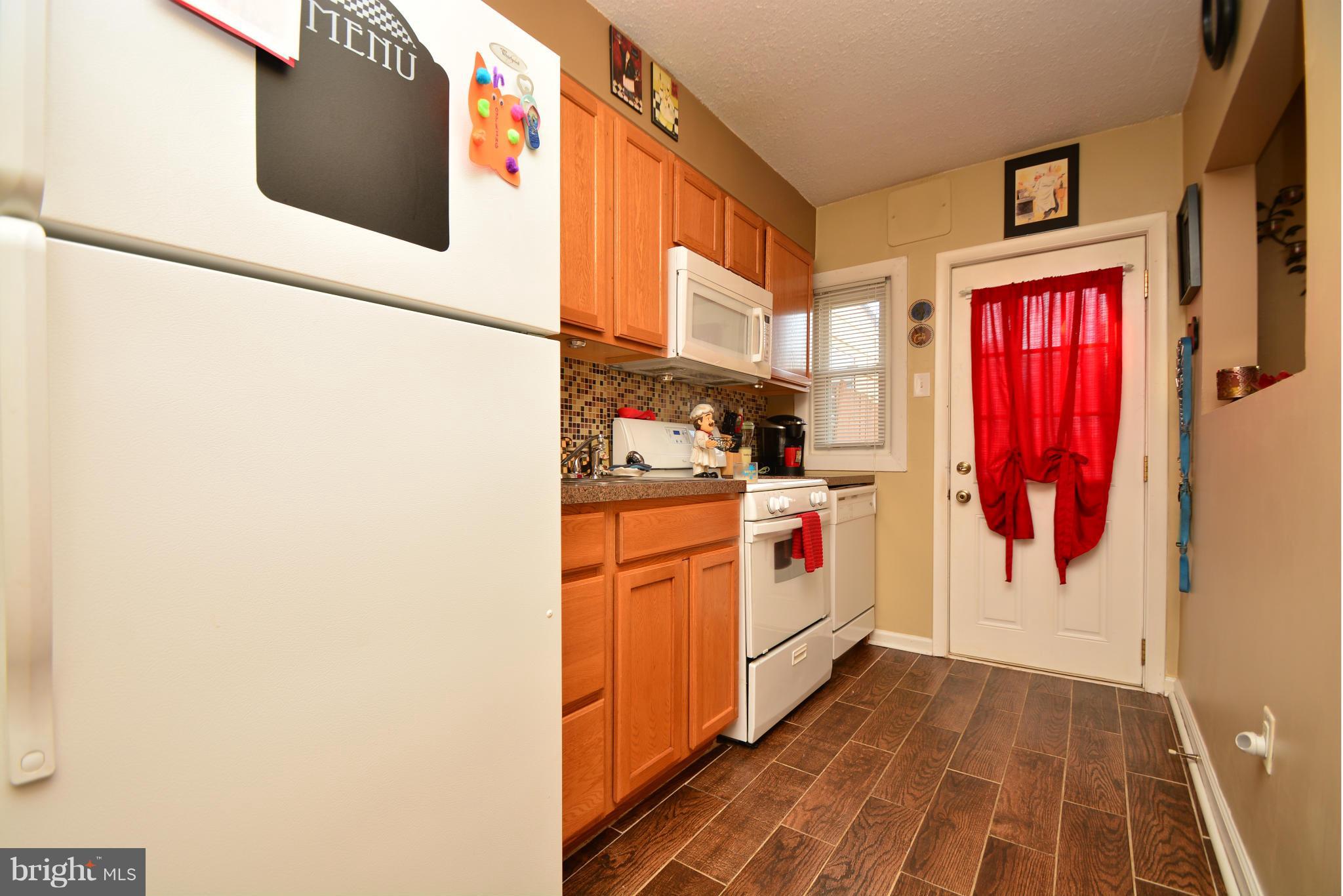 7520 Rabon Avenue Baltimore, MD 21222 - Photo 11 of 30 Kitchen
