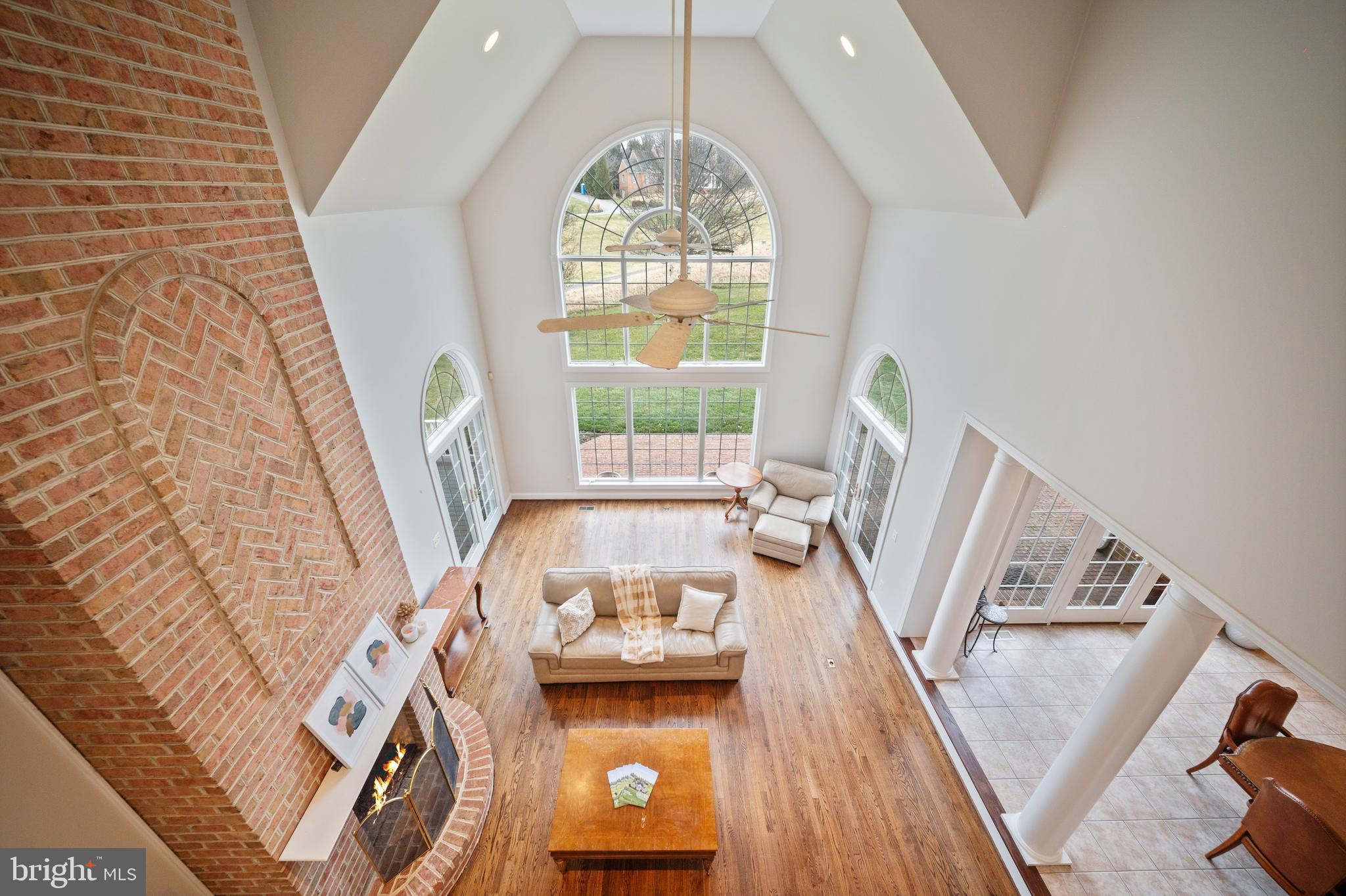 505 Pond View Lane Hunt Valley, MD 21030 - Photo 12 of 79 Living room featuring vaulted ceilings