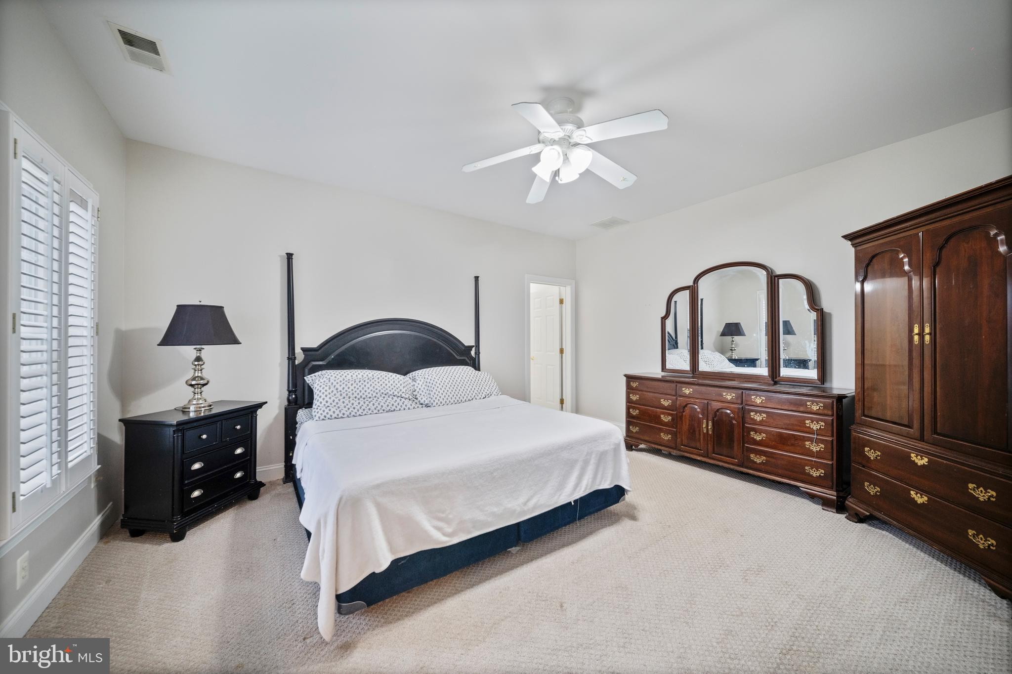 505 Pond View Lane Hunt Valley, MD 21030 - Photo 42 of 79 Bedroom 1 with attached bath & walk-in closet