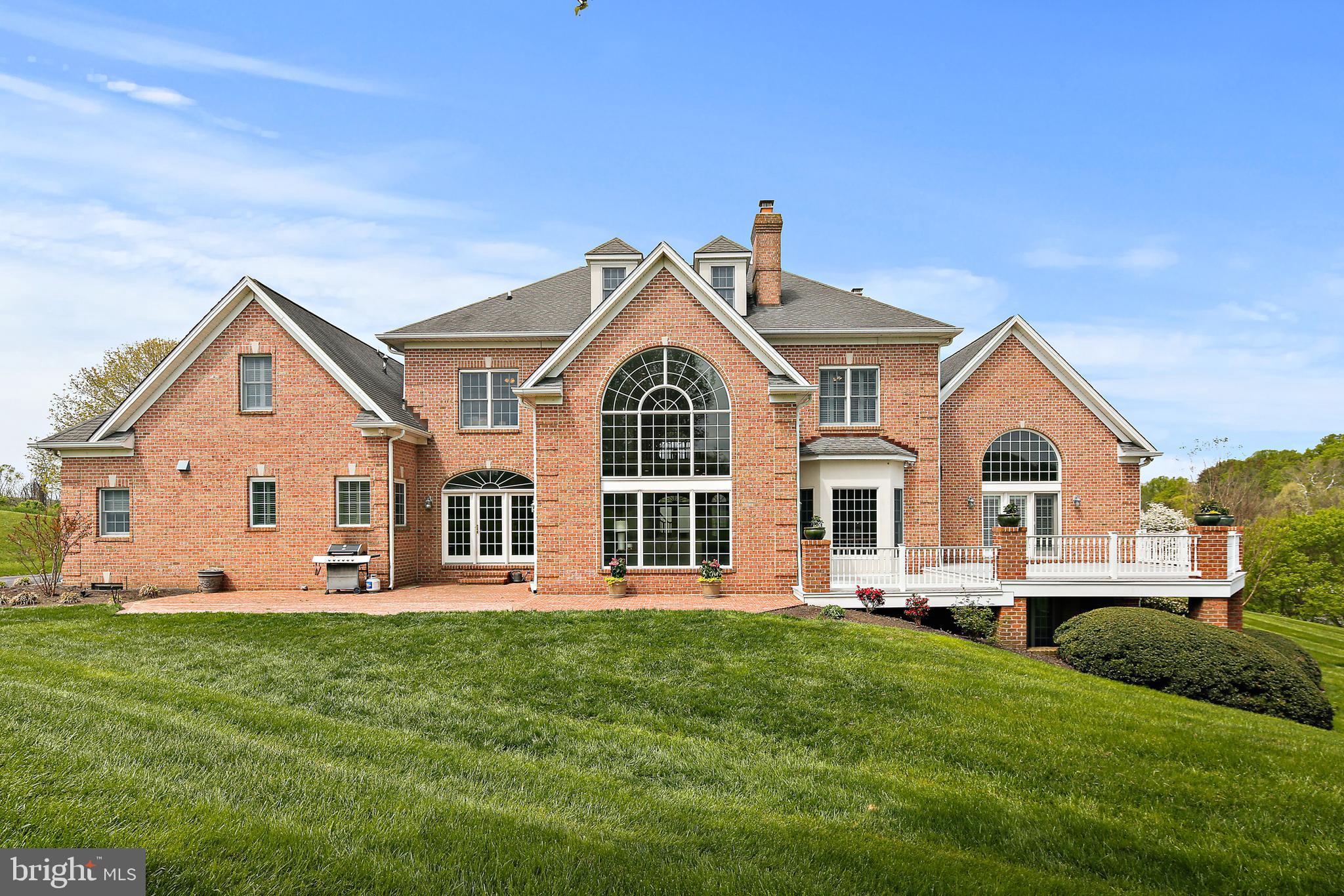 505 Pond View Lane Hunt Valley, MD 21030 - Photo 48 of 104 Rear exterior view of the home