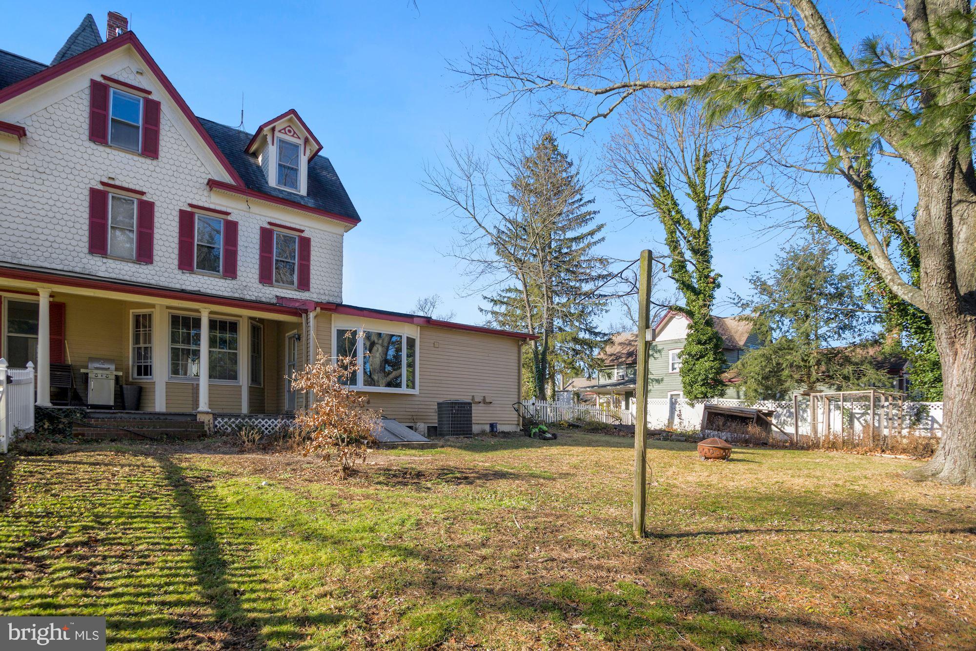 138 Pitman Avenue Pitman, NJ 08071 - Photo 31 of 32 a front view of a house with a yard