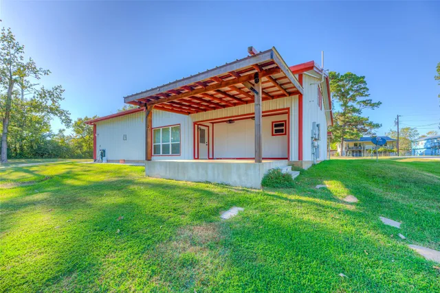 $369,000 | 120 Harborlight, Livingston, TX 77351