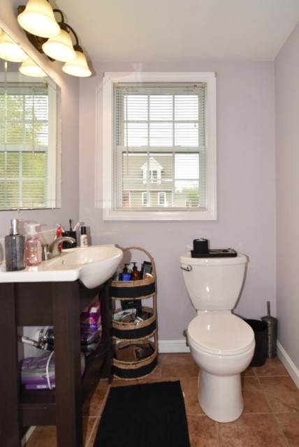 55 Lafayette Road North Kingstown, RI 02852 - Photo 12 of 49 UNIT 1 1/2 BATH