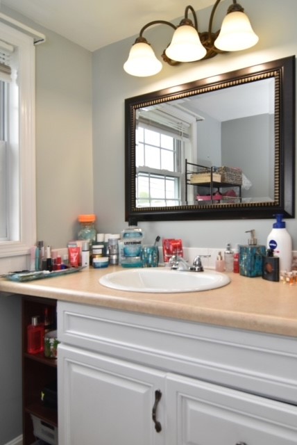 55 Lafayette Road North Kingstown, RI 02852 - Photo 10 of 49 UNIT 1 FULL BATH