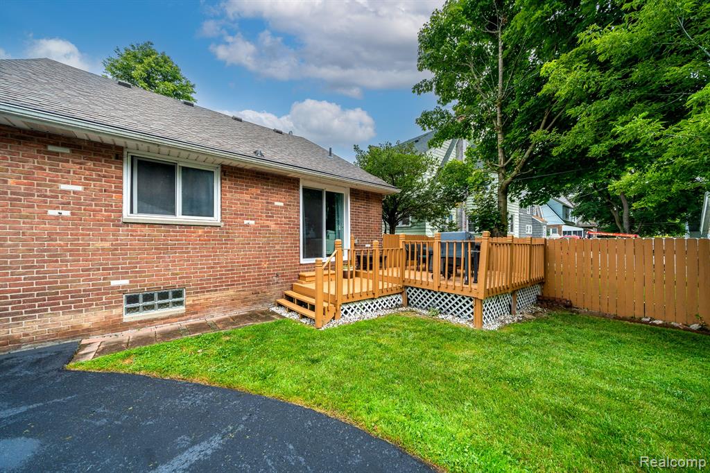 147 Chippewa Road Pontiac, MI 48341 - Photo 38 of 38
