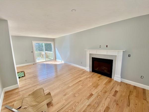 248 Holland Road Sturbridge, MA 01518 - Photo 8 of 10