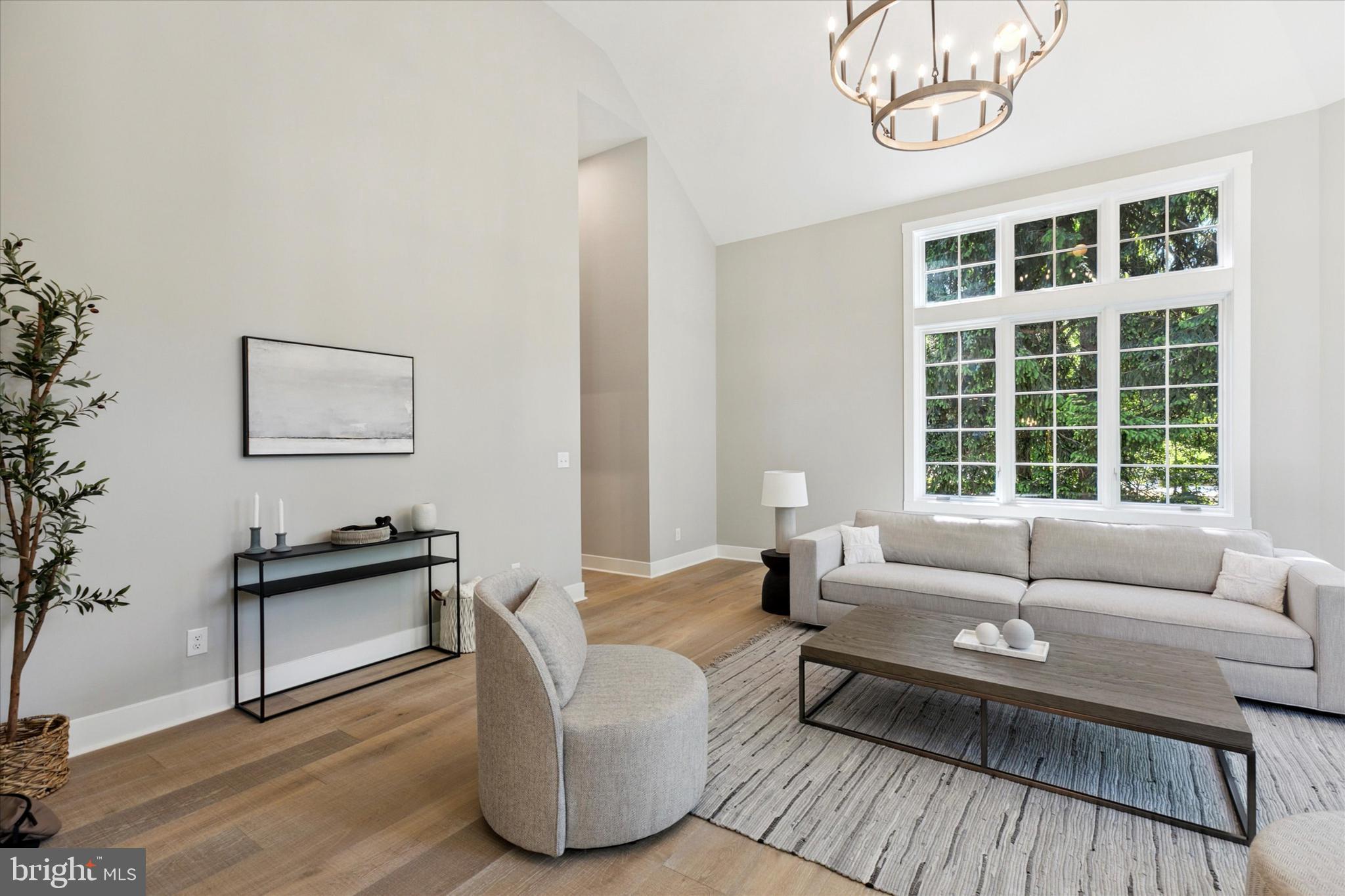 1110 West Valley Road Wayne, PA 19087 - Photo 13 of 91 Grand Living Room