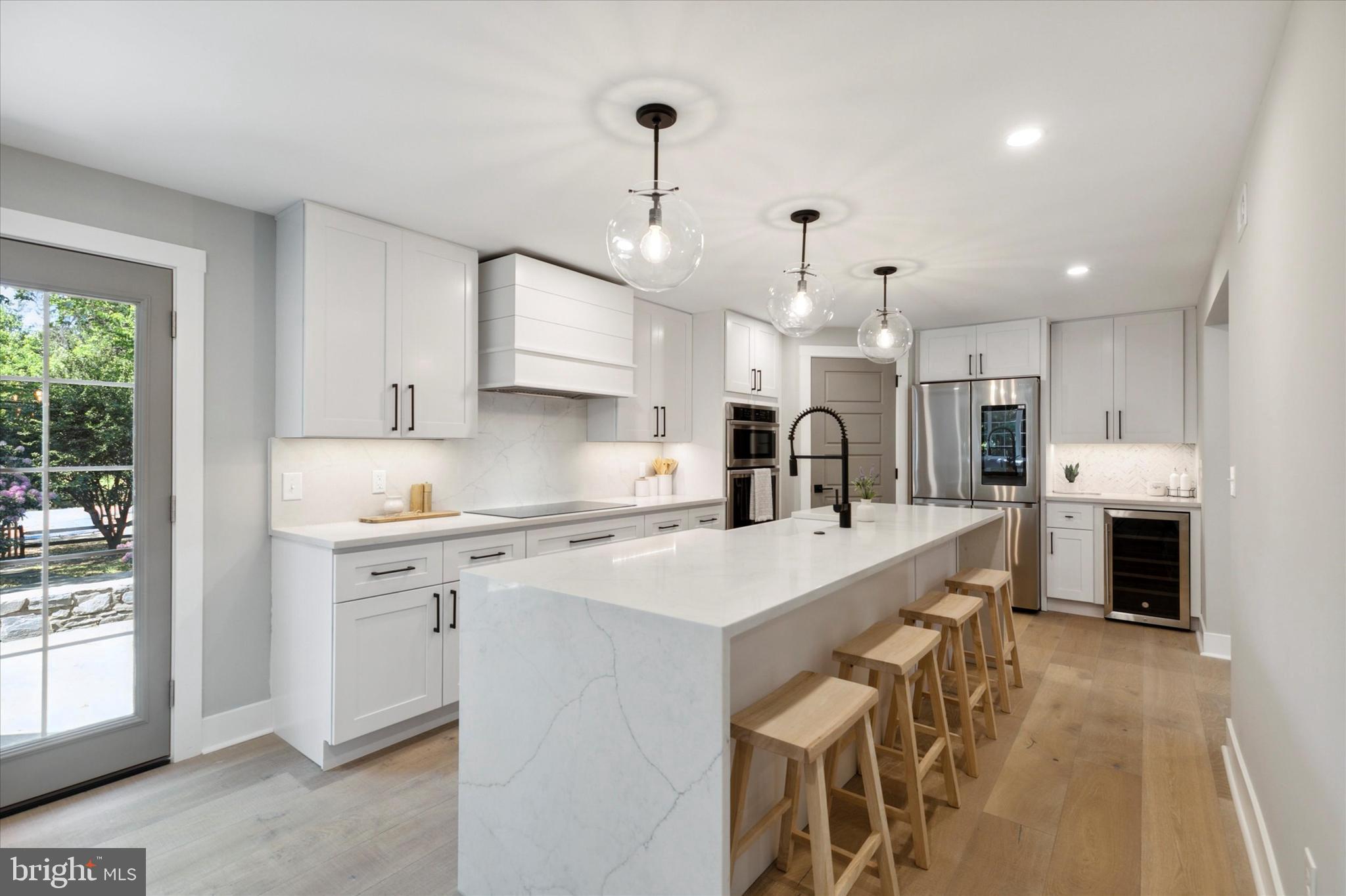 1110 West Valley Road Wayne, PA 19087 - Photo 16 of 91 Gourmet Kitchen with 9 Foot Island