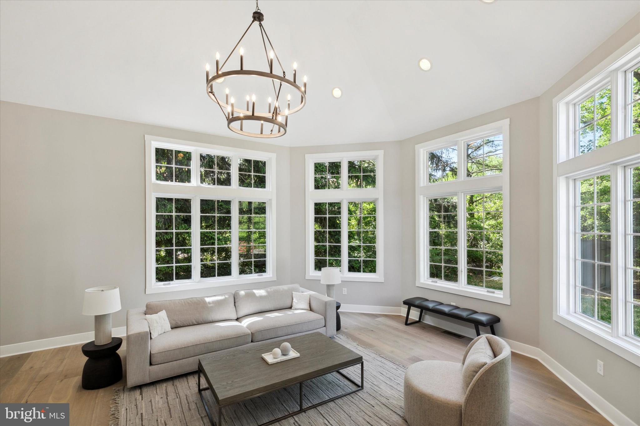 1110 West Valley Road Wayne, PA 19087 - Photo 7 of 91 Grand Living Room