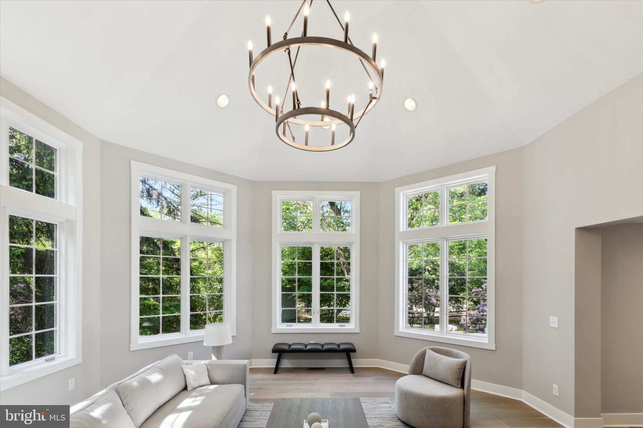 1110 West Valley Road Wayne, PA 19087 - Photo 9 of 91 Grand Living Room