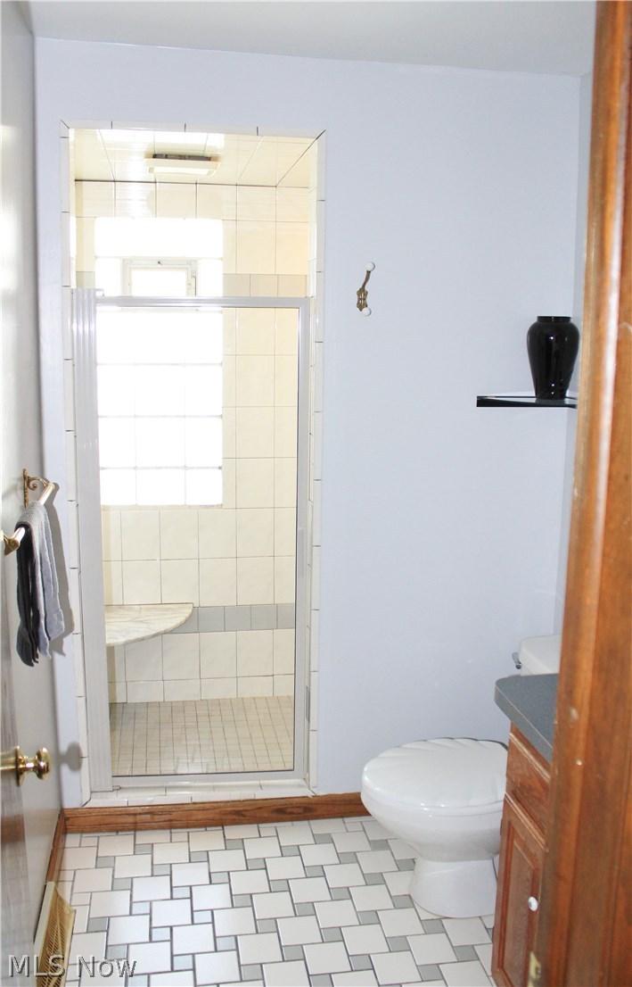 5812 Wilson Mills Road Cleveland, OH 44143 - Photo 12 of 22 Gallery Image 12