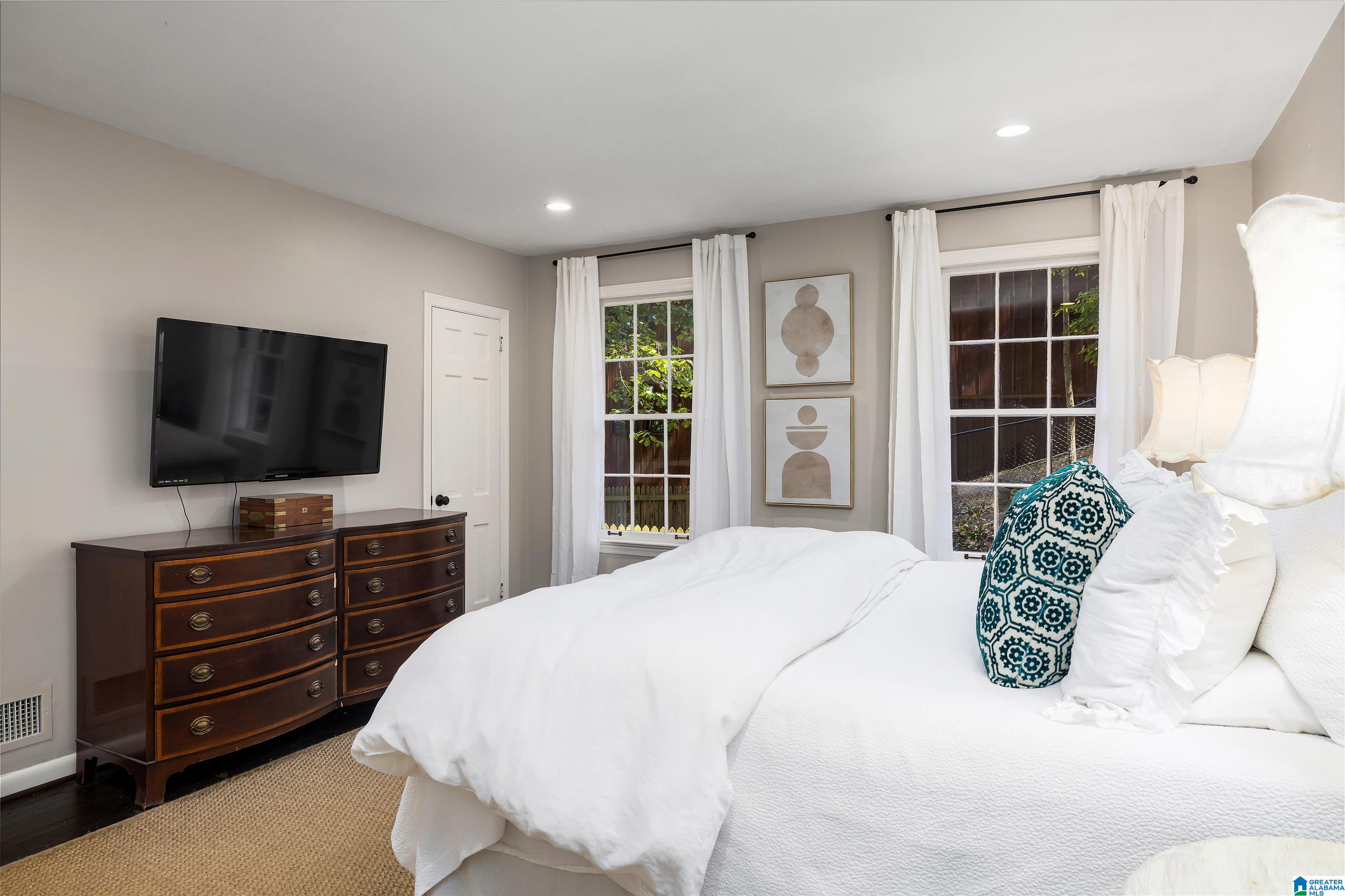 3303 Overbrook Road Birmingham, AL 35213 - Photo 28 of 43