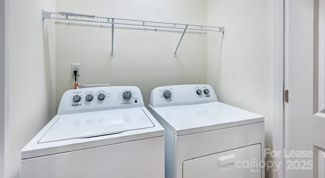 $2,950 | 2635 West Trade Street, Unit ASHER, Charlotte, NC 28208