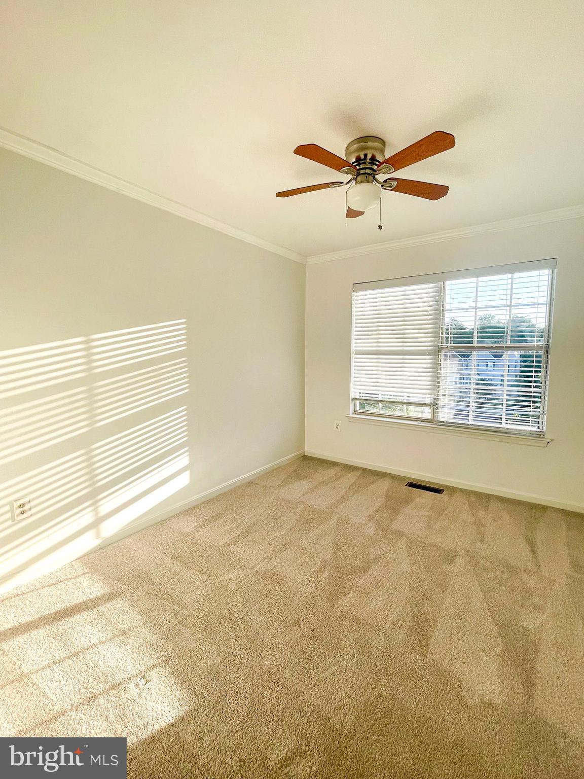 6360 Dakine Circle Springfield, VA 22150 - Photo 19 of 35 Bedroom 2