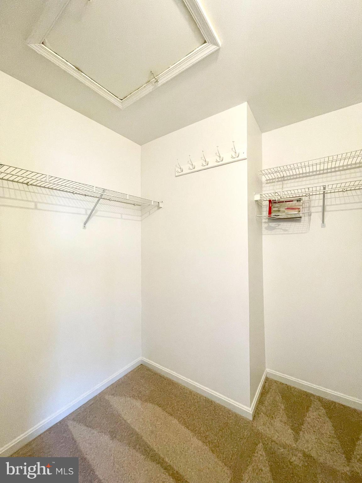 6360 Dakine Circle Springfield, VA 22150 - Photo 26 of 35 Primary Suite Walk-In Closet