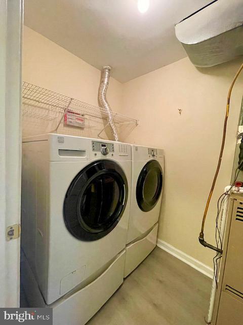 6360 Dakine Circle Springfield, VA 22150 - Photo 8 of 35 Laundry