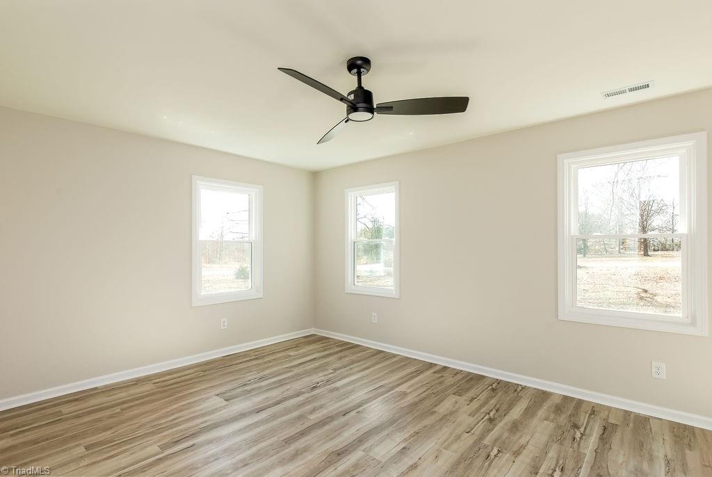 4011 Old Courthouse Road Sophia, NC 27350 - Photo 8 of 25 Gallery Image 8