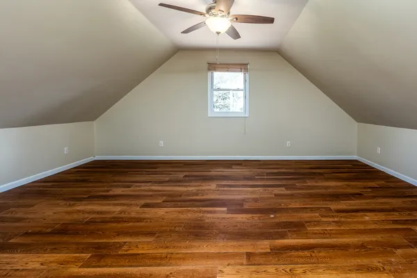 $399,000 | 15 Lake Indian Hills Circle, Carbondale, IL 62902