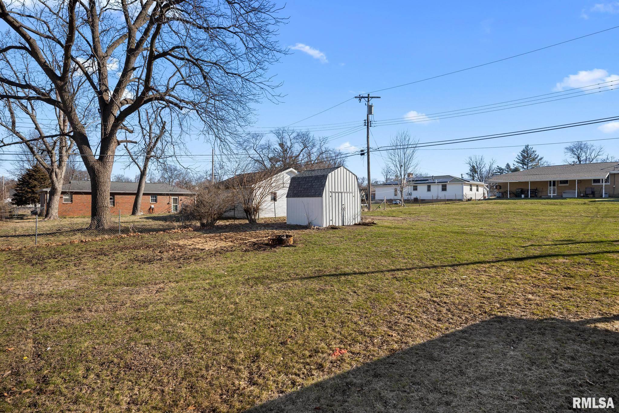 101 Avalon Court Washington, IL 61571 - Photo 31 of 36