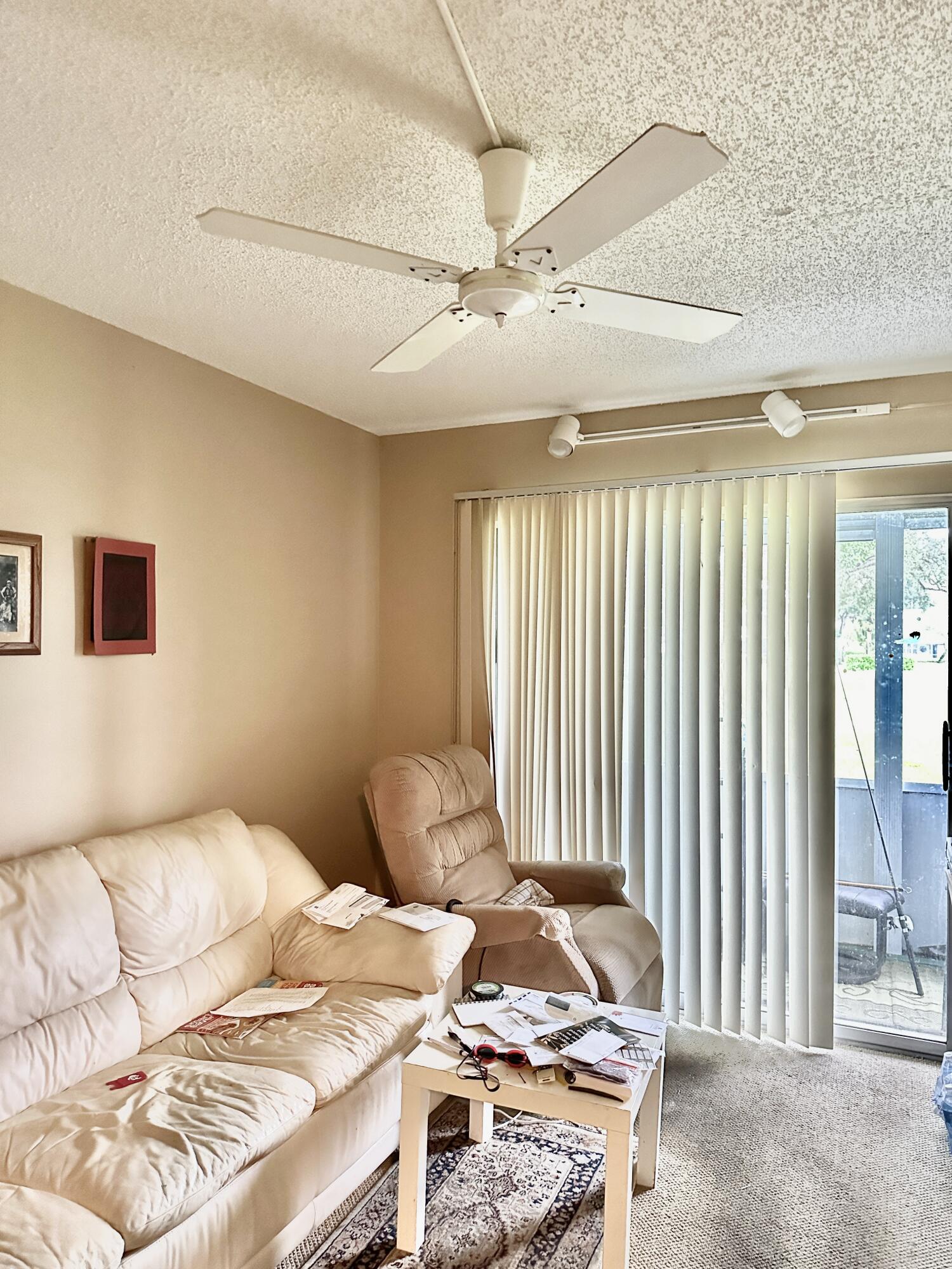11 Preston A Boca Raton, FL 33434 - Photo 7 of 33 Second Bedroom