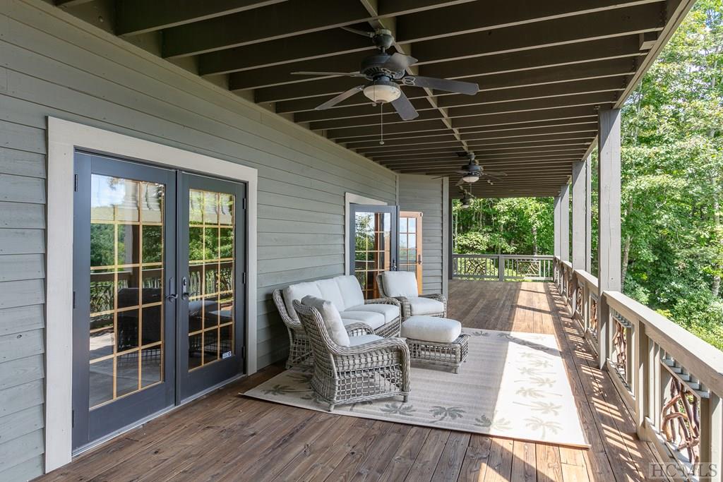 90 Smt Fls Road Sapphire, NC 28774 - Photo 38 of 50 Gallery Image 38