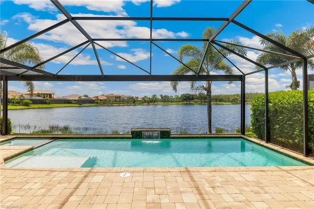 $1,750,000 | 12749 Dundee Lane, Naples, FL 34120