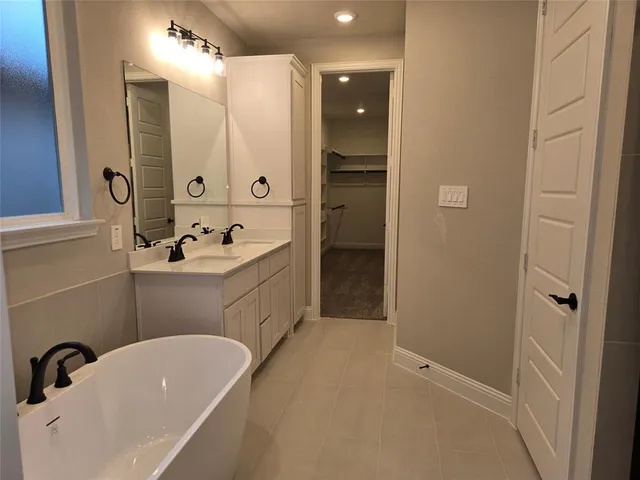 $439,990 | 7208 Bayhill Drive, Rowlett, TX 75088