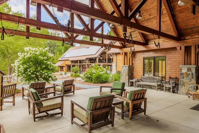 $389,000 | 9 Pleasant Drive, Grantham, NH 03753