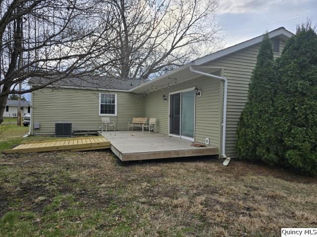 35 2nd Street Carthage, IL 62321 - Photo 21 of 27