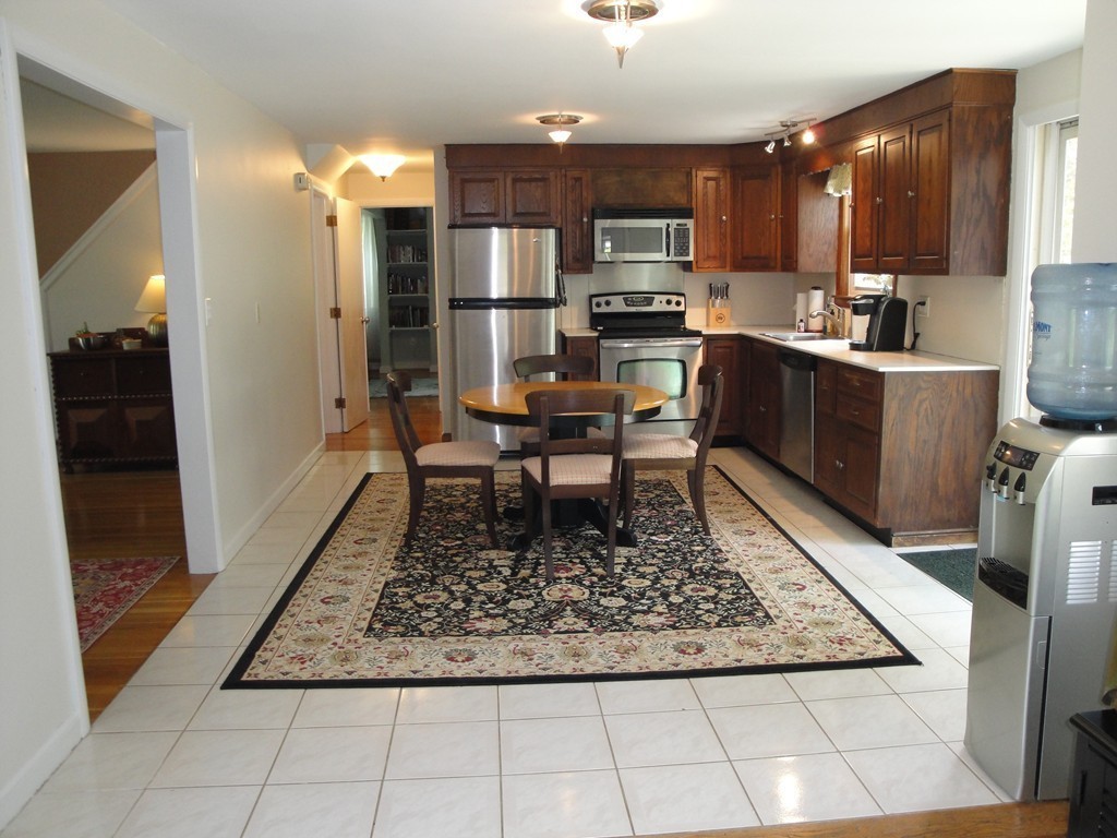 10 Doran Road Wayland, MA 01778 - Photo 11 of 17 Gallery Image 11