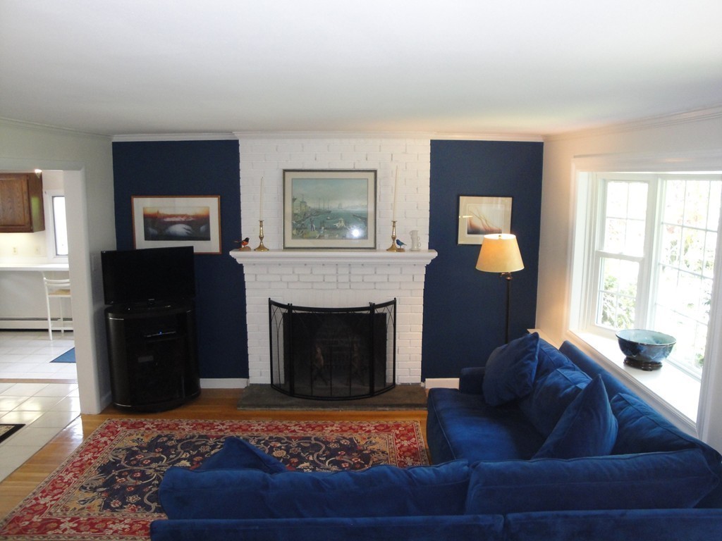 10 Doran Road Wayland, MA 01778 - Photo 12 of 17 Gallery Image 12