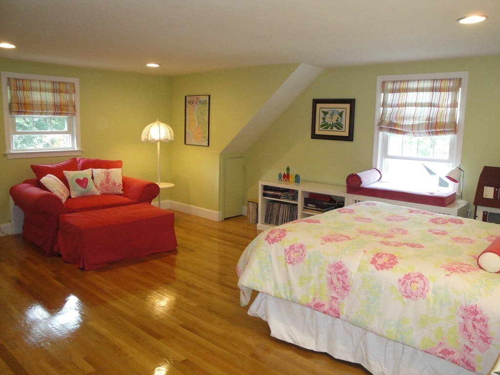 10 Doran Road Wayland, MA 01778 - Photo 8 of 17 Gallery Image 8