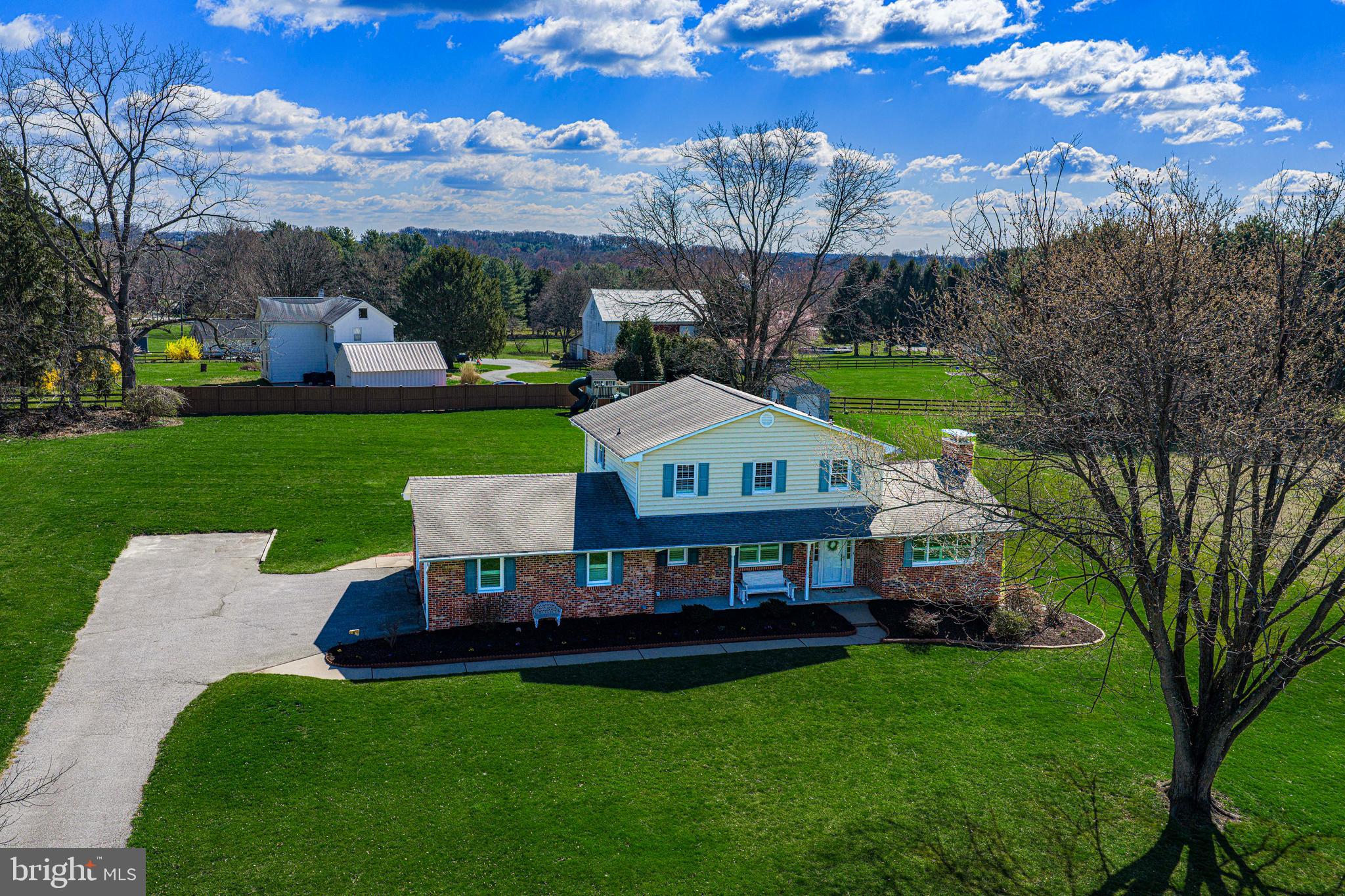 3607 Lord Baltimore Way Monkton, MD 21111 - Photo 50 of 60 Driveway approach from aerial angle